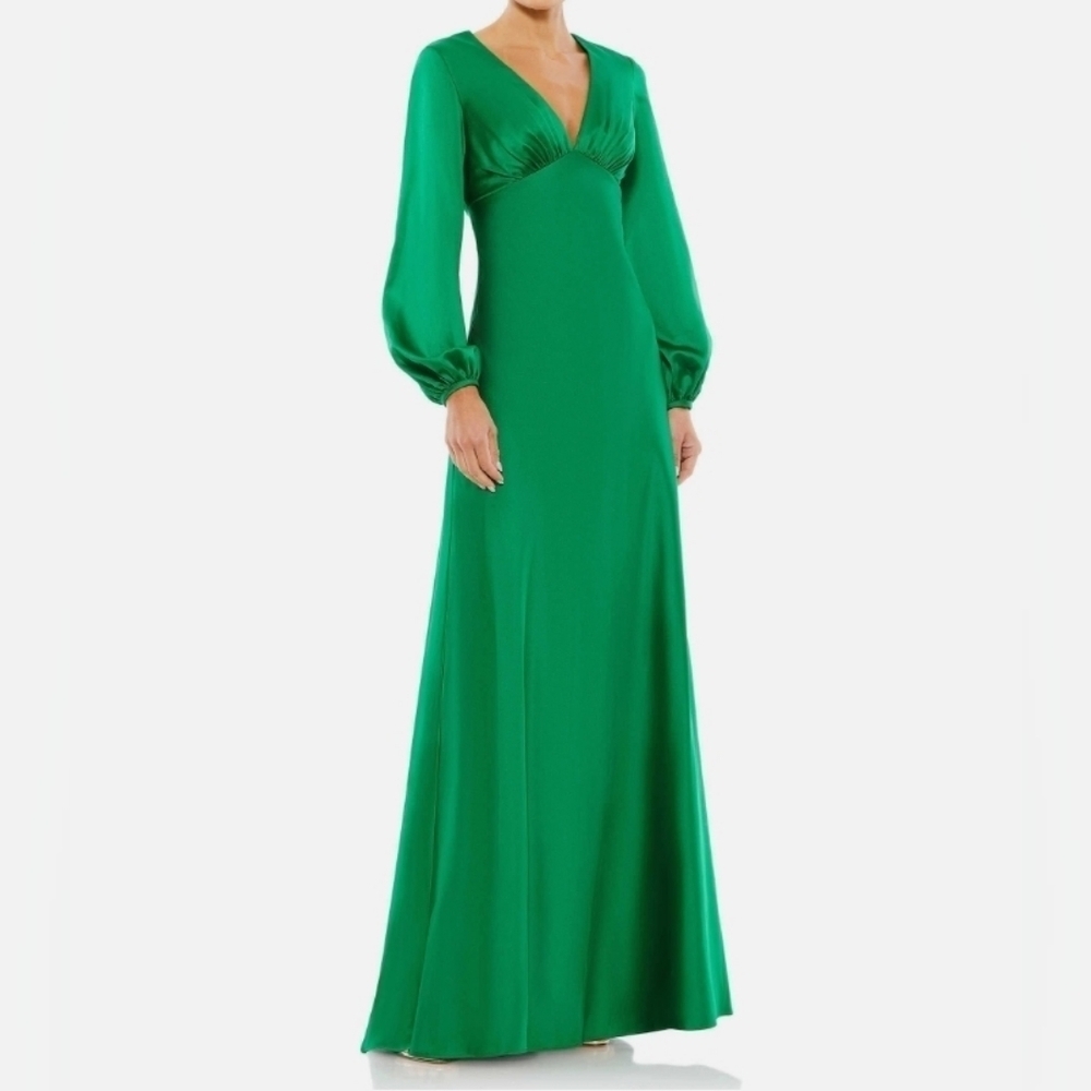 Ieena for Mac Duggal CHARMEUSE EMPIRE WAIST BLOUSON SLEEVE GOWN emerald green 10